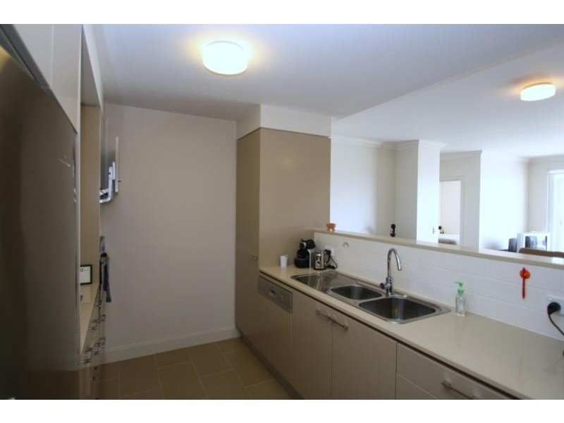 32/1 Juniper Drive, Breakfast Point NSW 2137