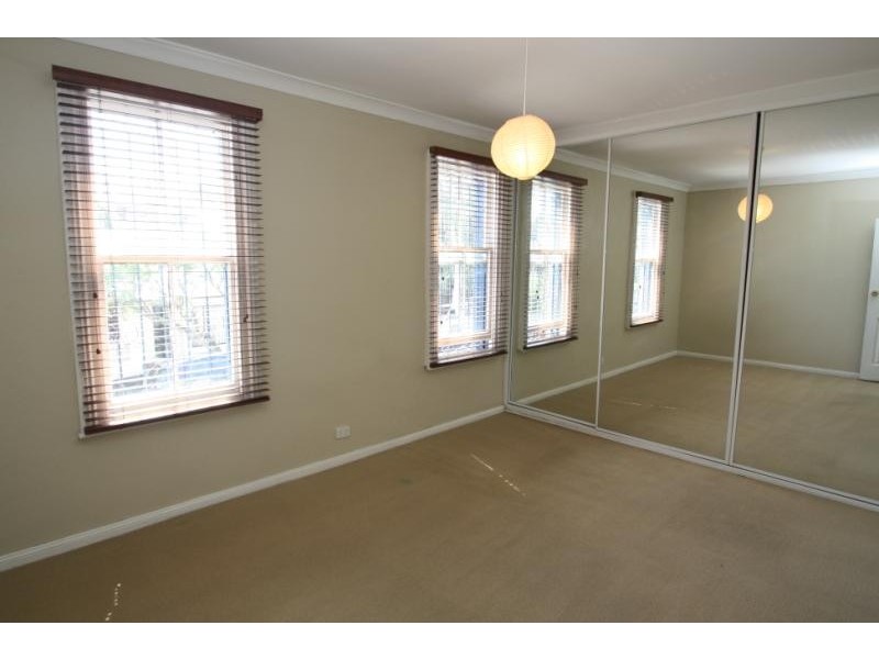 32A Colbourne Avenue, Glebe NSW 2037