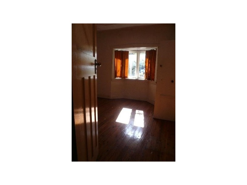 32 Briens Road, Northmead NSW 2152