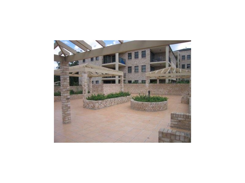 12 Murray Street, Northmead NSW 2152