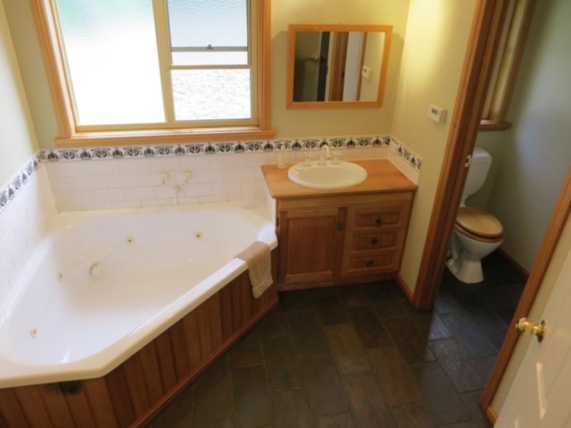 Blackstone Heights TAS 7250