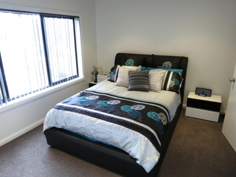 Summerhill TAS 7250