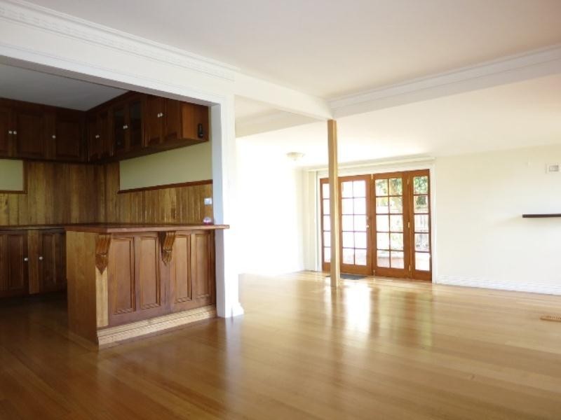 Kings Meadows TAS 7249