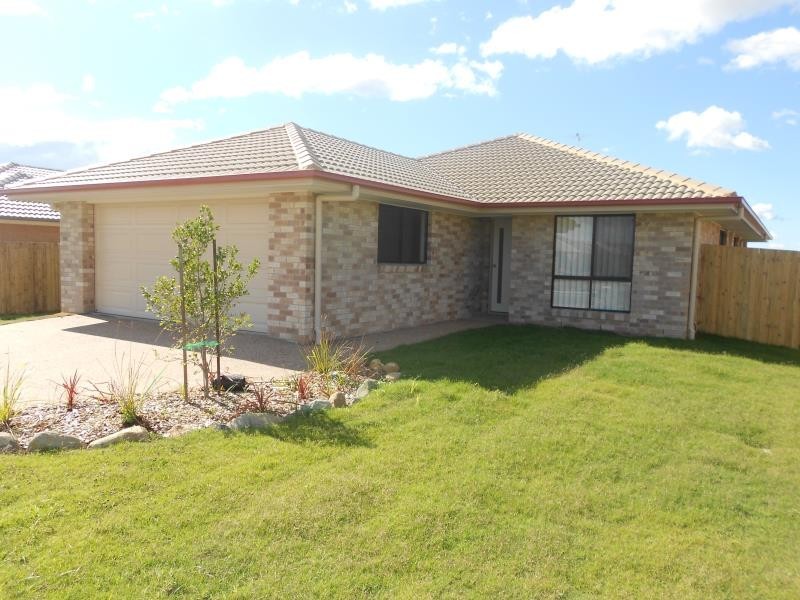 11 TAWNEY ST, Lowood QLD 4311