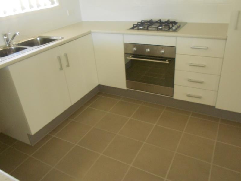 11 TAWNEY ST, Lowood QLD 4311