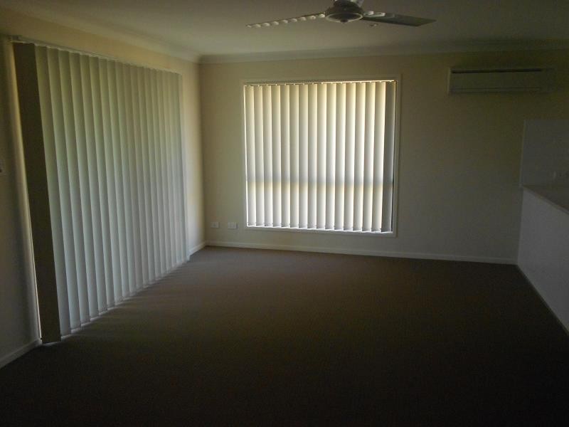 11 TAWNEY ST, Lowood QLD 4311