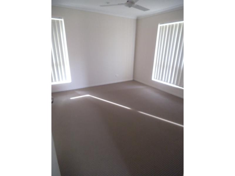 29 Williams Street, Lowood QLD 4311