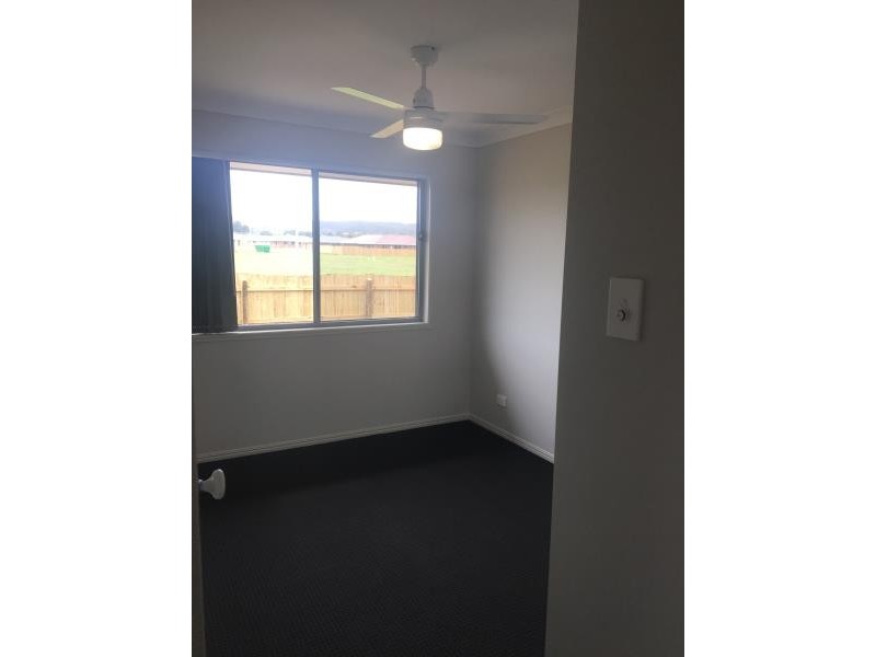 4 Rampton Street, Laidley North QLD 4341