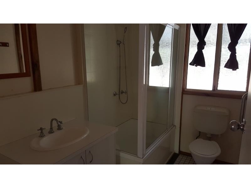 3 JOHNSON DRIVE, Lockrose QLD 4342