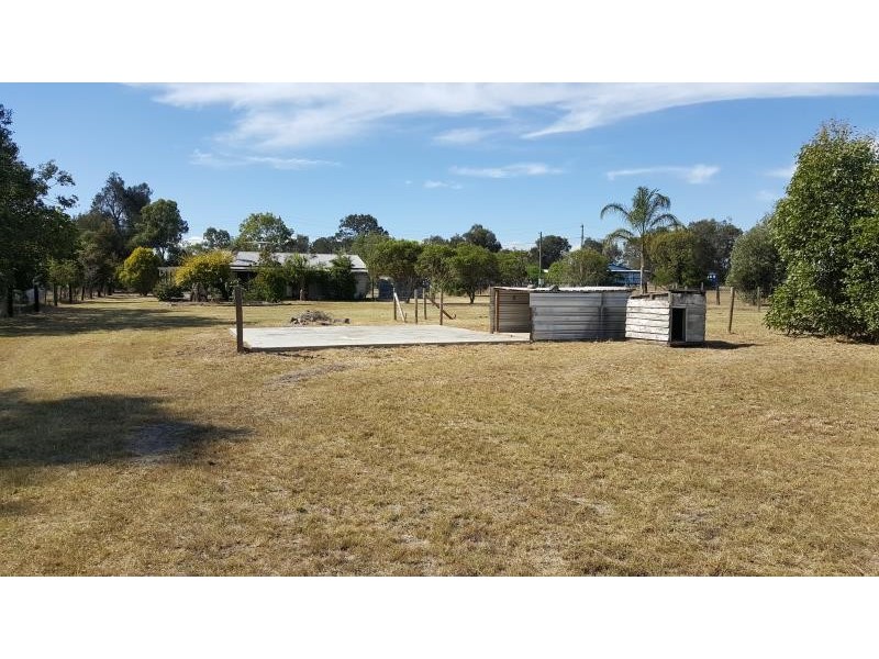 3 JOHNSON DRIVE, Lockrose QLD 4342