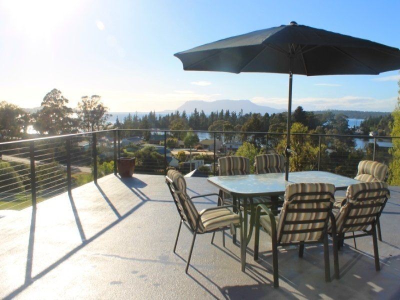 9 Tasman Highway, Orford TAS 7190