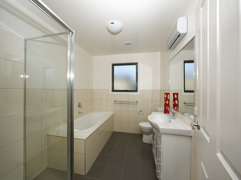 1/4 Higson Street, Midway Point TAS 7171