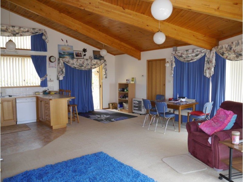 17 Mary Street, Orford TAS 7190