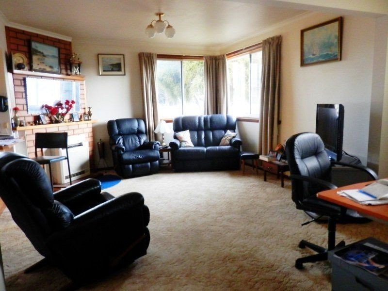 3 Esplanade, Triabunna TAS 7190