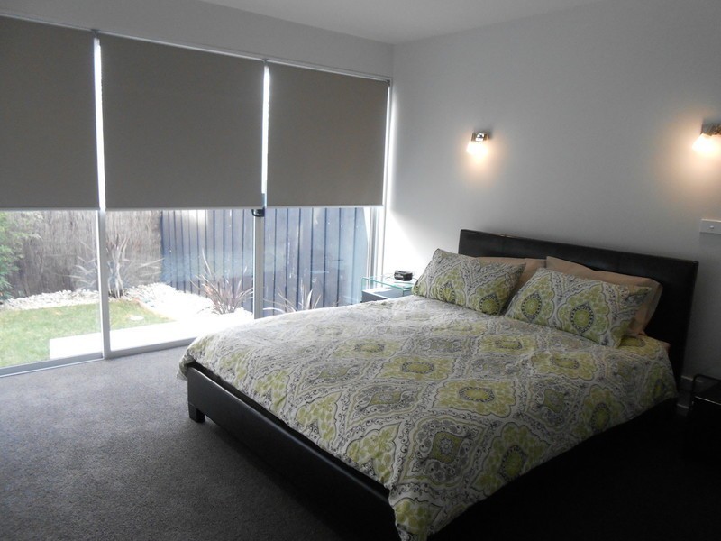 2/116 Sandy Bay Road, Sandy Bay TAS 7005