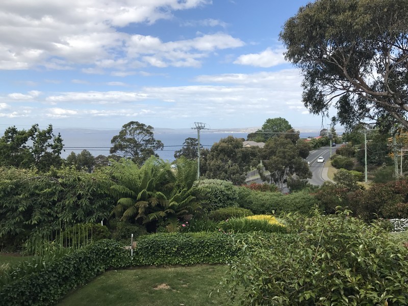 4 Auburn Road, Kingston Beach TAS 7050