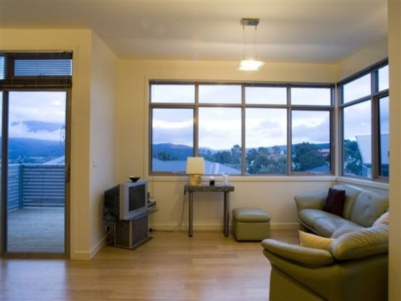 12A Carnation Terrace, Kingston TAS 7050