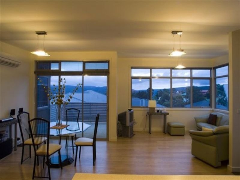 12A Carnation Terrace, Kingston TAS 7050