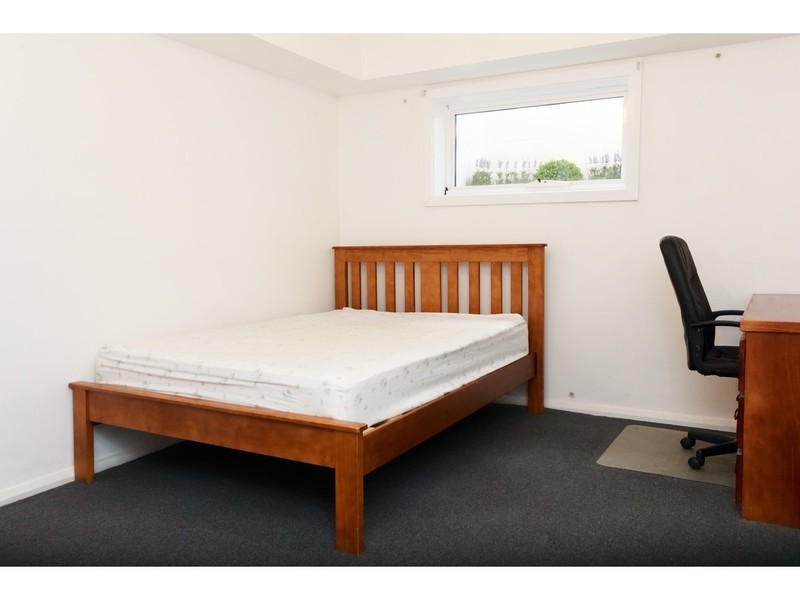 2/197 Churchill Avenue, Sandy Bay TAS 7005