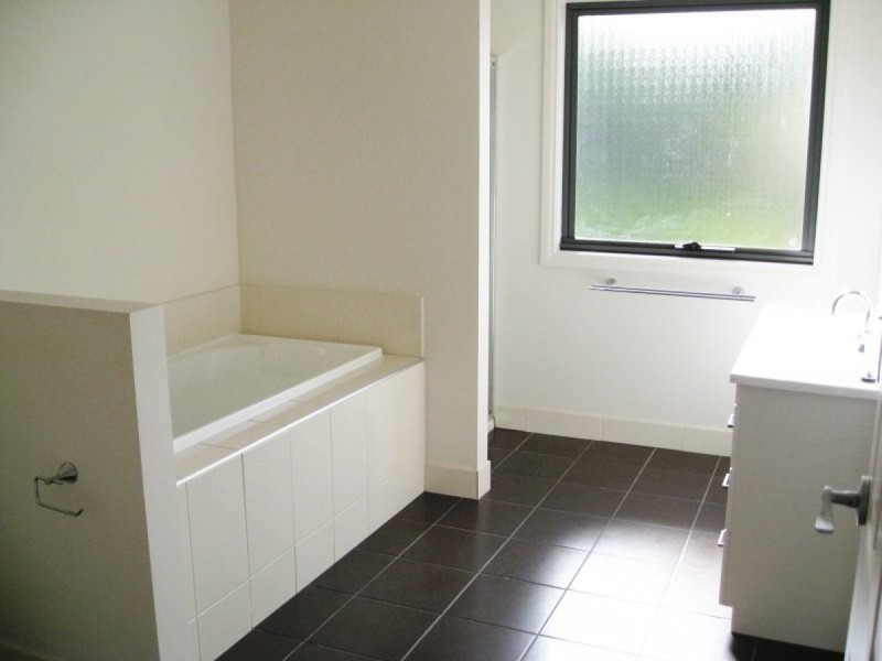 4/2 Chisholm Place, Glenorchy TAS 7010