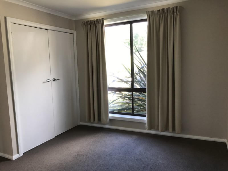 1/5 Tanina Street, Kingston Beach TAS 7050