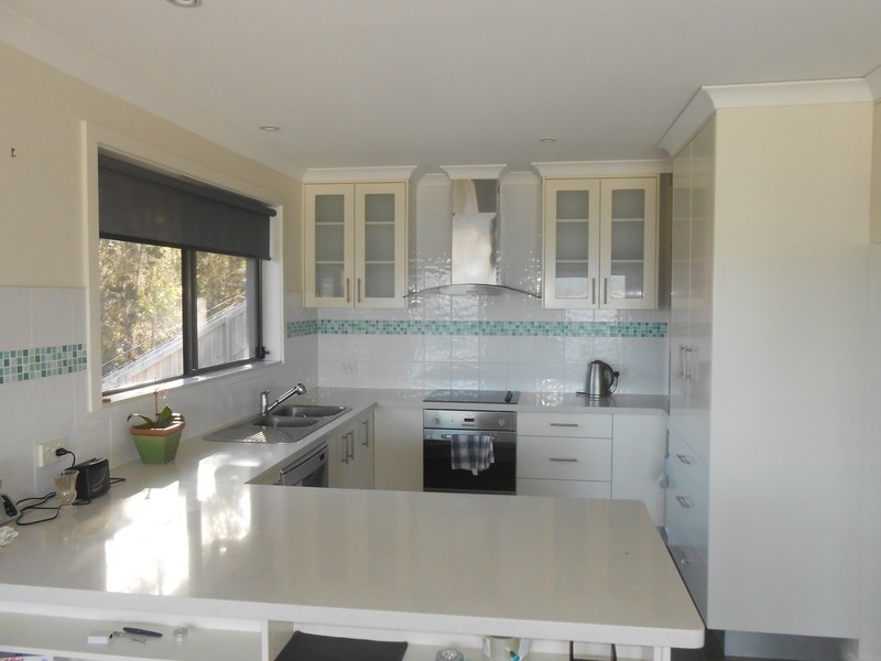 2/644 Oceana Drive, Tranmere TAS 7018