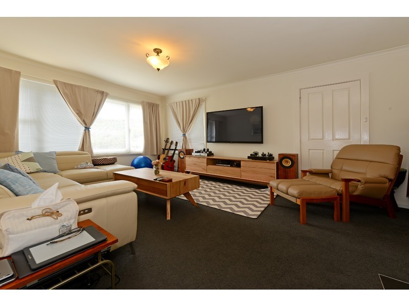 110 Clinton Road, Geilston Bay TAS 7015