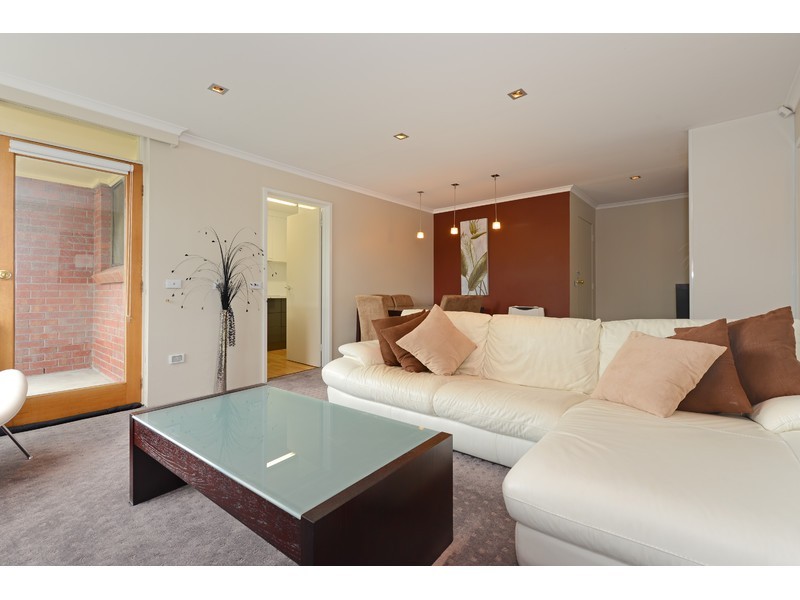 6/12 Star Street, Sandy Bay TAS 7005