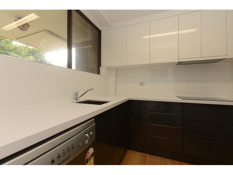 6/12 Star Street, Sandy Bay TAS 7005