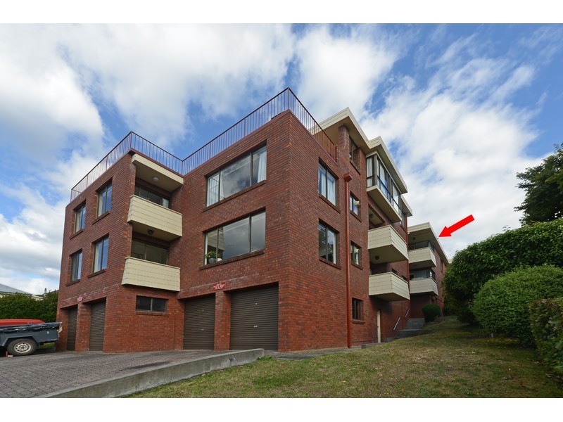 6/12 Star Street, Sandy Bay TAS 7005