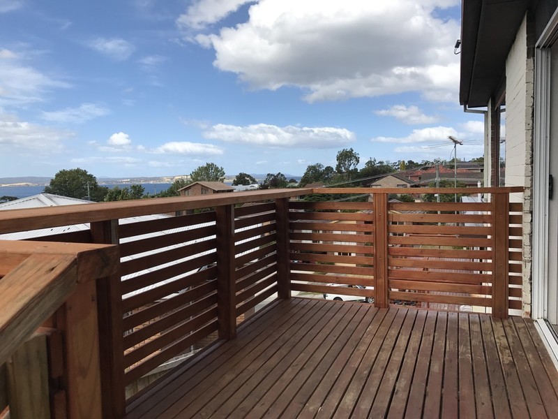 2/5 Tanina Street, Kingston Beach TAS 7050