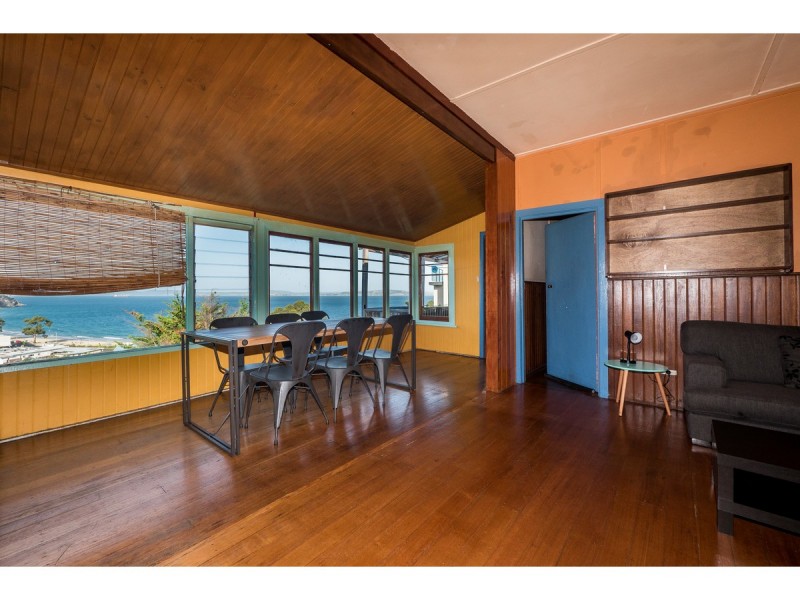 50 Roslyn Avenue, Kingston Beach TAS 7050