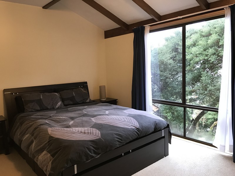 3/9 Pauldon Drive, Sandy Bay TAS 7005