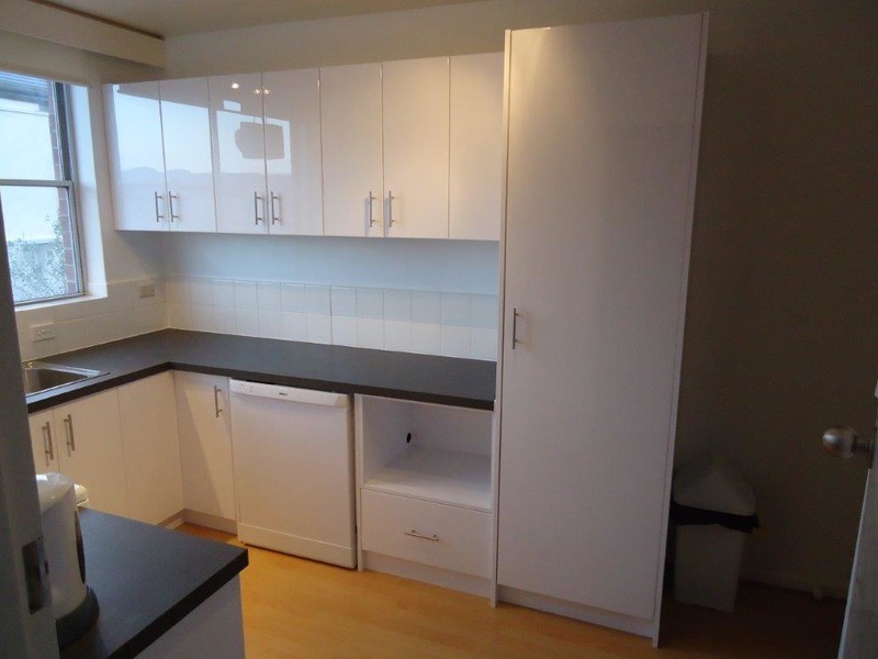 2/11 Beechworth Road, Sandy Bay TAS 7005