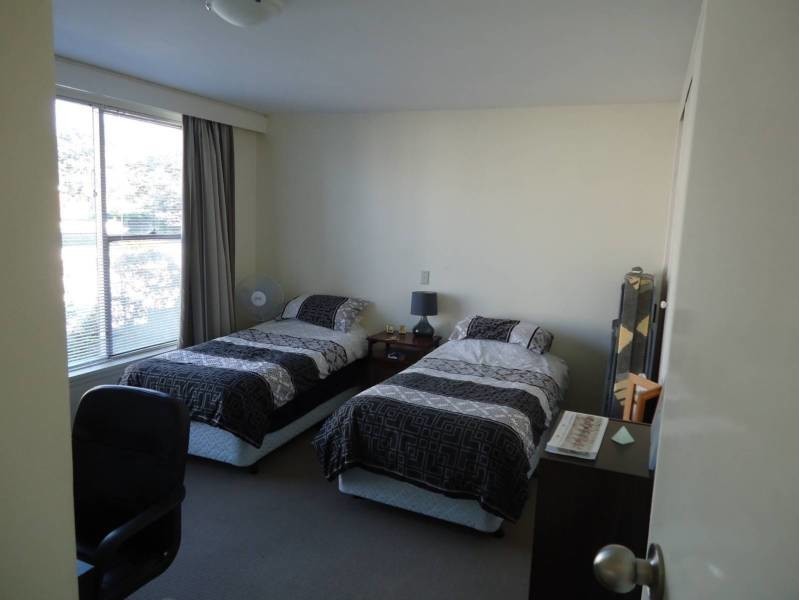 2/11 Beechworth Road, Sandy Bay TAS 7005