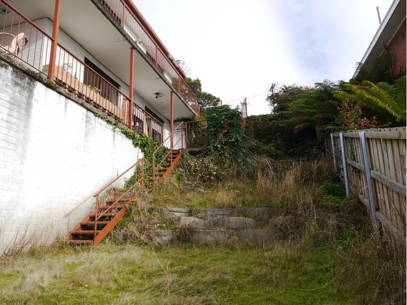 12B Ascot Avenue, Sandy Bay TAS 7005