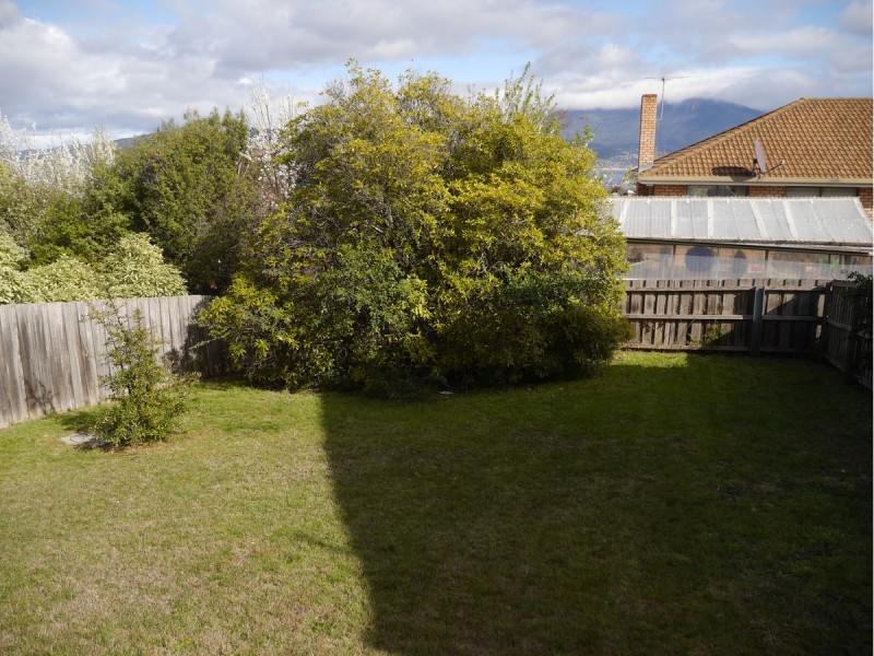 1/469 Oceana Drive, Howrah TAS 7018