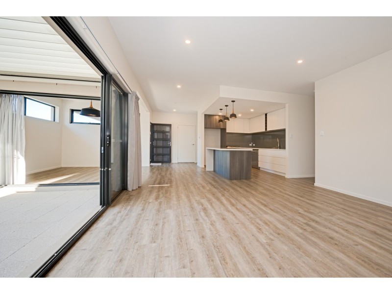 1/18 Boa Vista Road, New Town TAS 7008