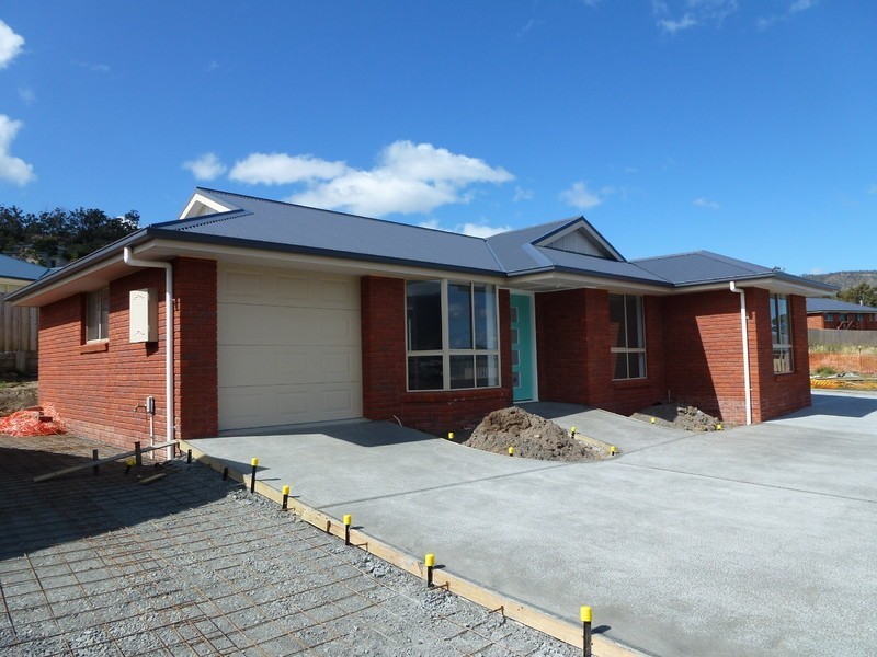 3 Hawthorn Drive, Kingston TAS 7050