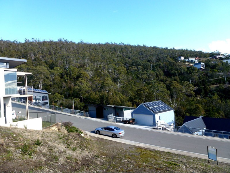 14 Aotea Road, Sandy Bay TAS 7005