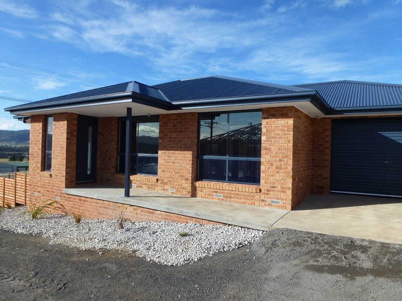4/13 burrows st, Brighton TAS 7030