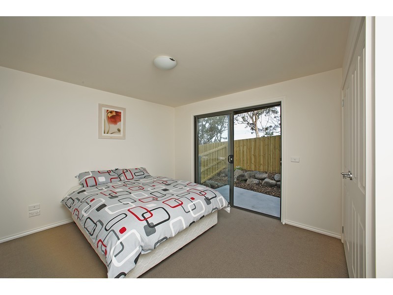 6/4 Higson Street, Midway Point TAS 7171