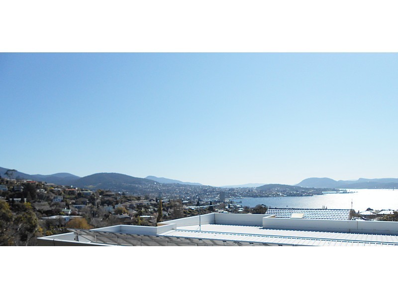 14 Plaister Court, Sandy Bay TAS 7005