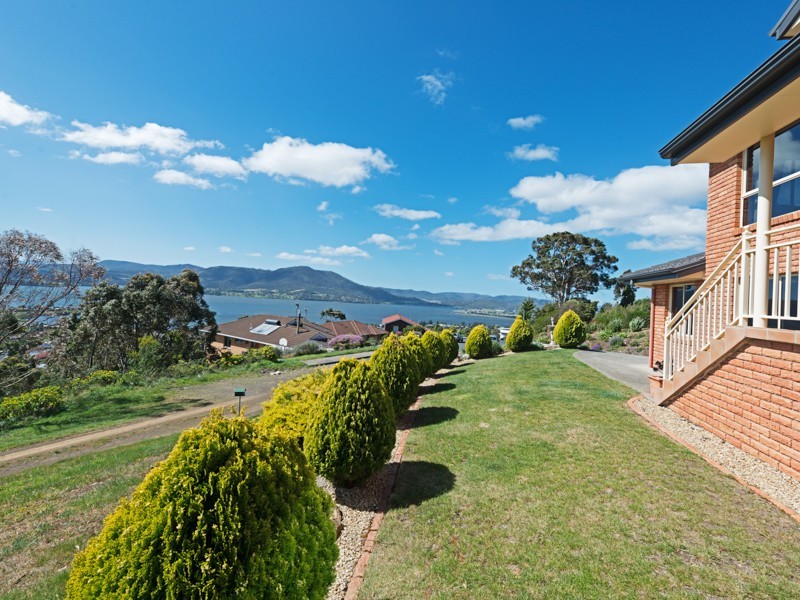 25 Officer Street, Rosetta TAS 7010