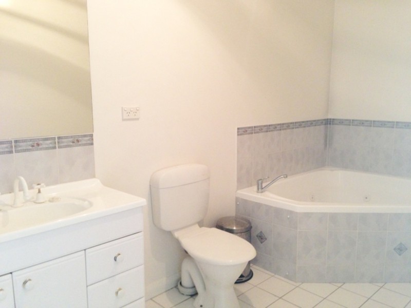 10/54 Nicholas Drive, Sandy Bay TAS 7005