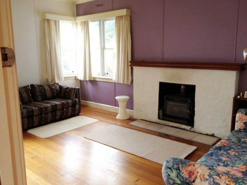 55 Barton Avenue, Triabunna TAS 7190