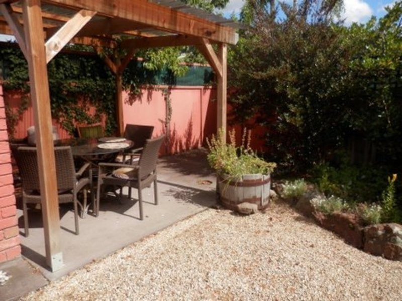 2/11A Charles Street, Orford TAS 7190