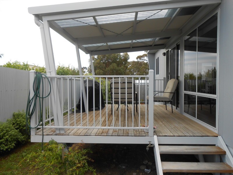 2/31 Strawberry Hill Court, Orford TAS 7190