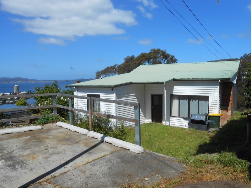 18a Richardson Avenue, Dynnyrne TAS 7005