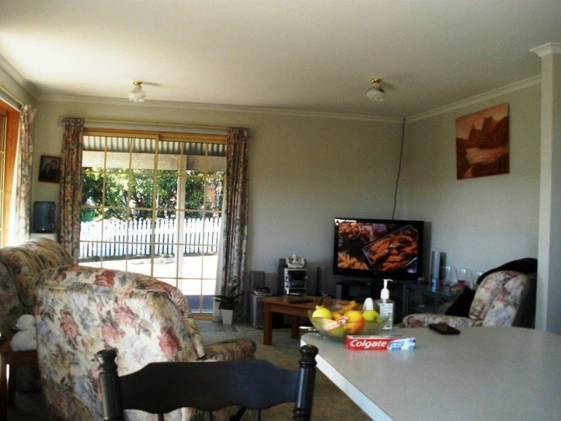 2/50 Charles Street, Orford TAS 7190